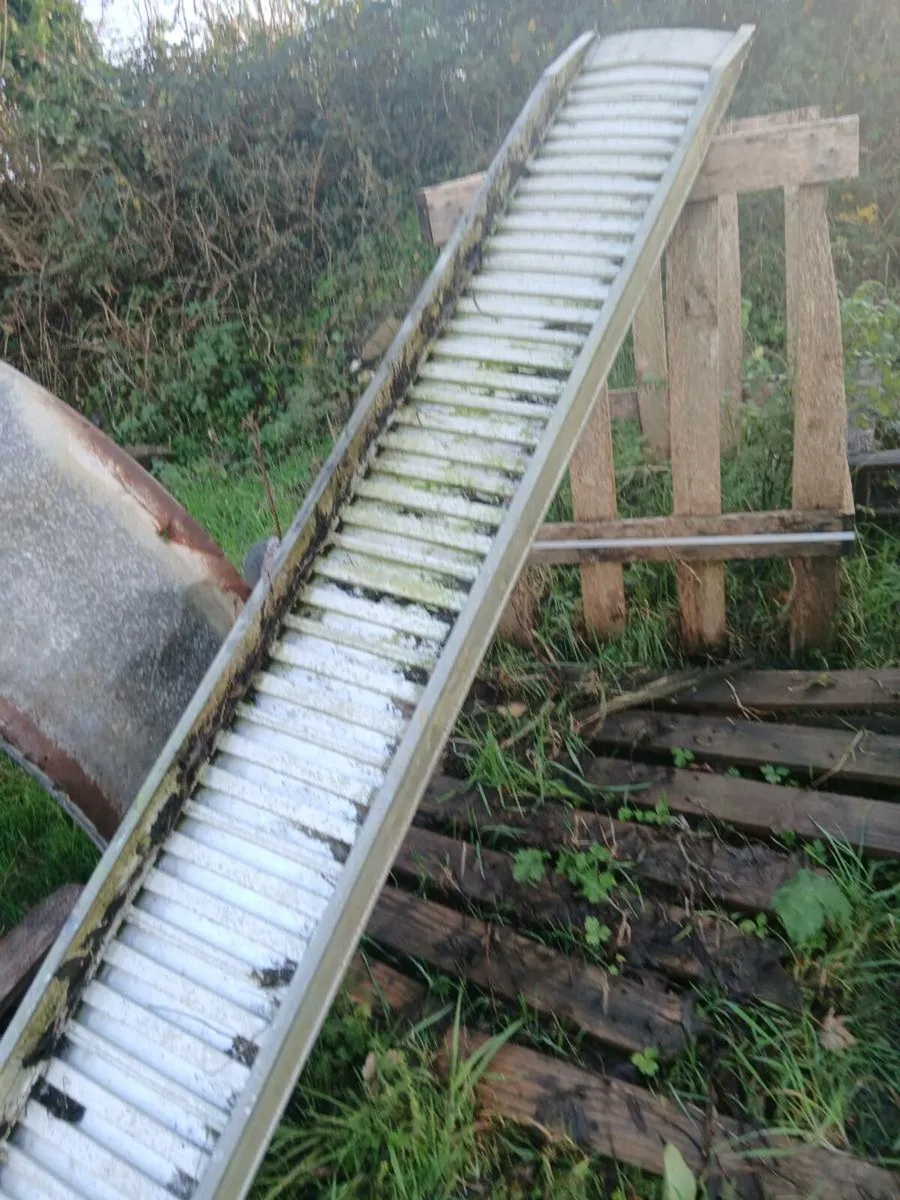 8ft aluminium ramp.... 1 only.. - Image 1