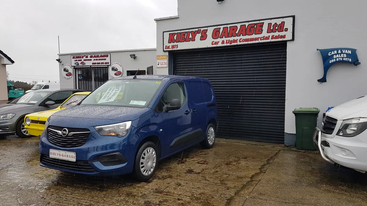 Opel Combo SPORTIVE 75KM MINT NO VAT - Image 3