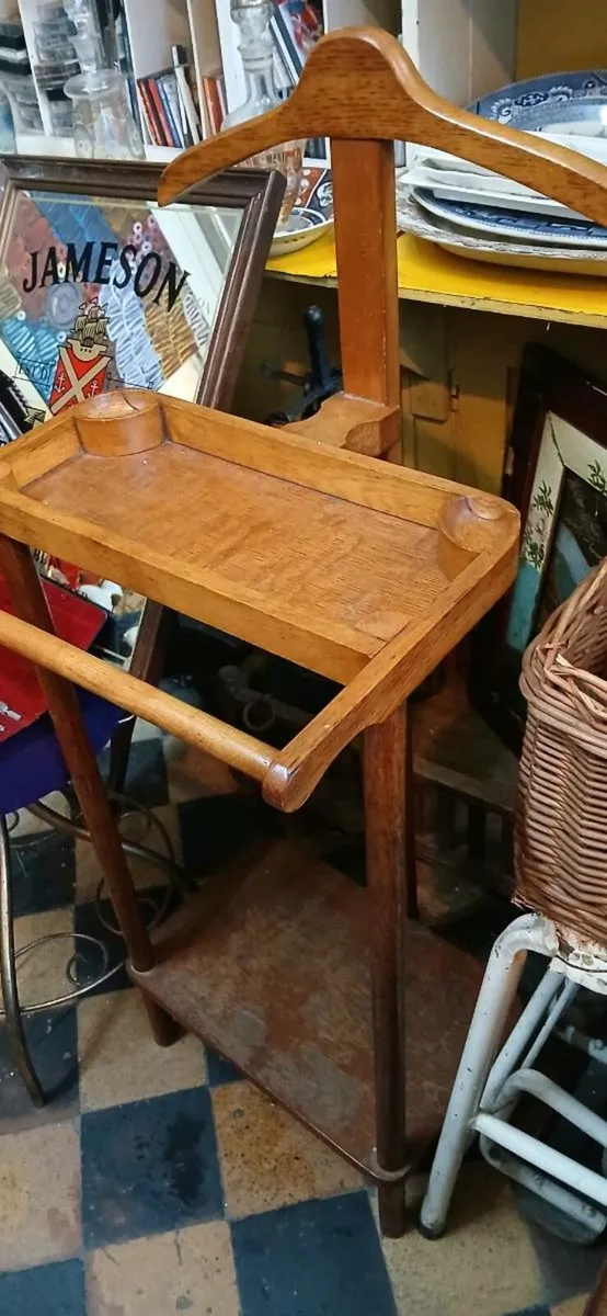 Man's butler stand - Image 2