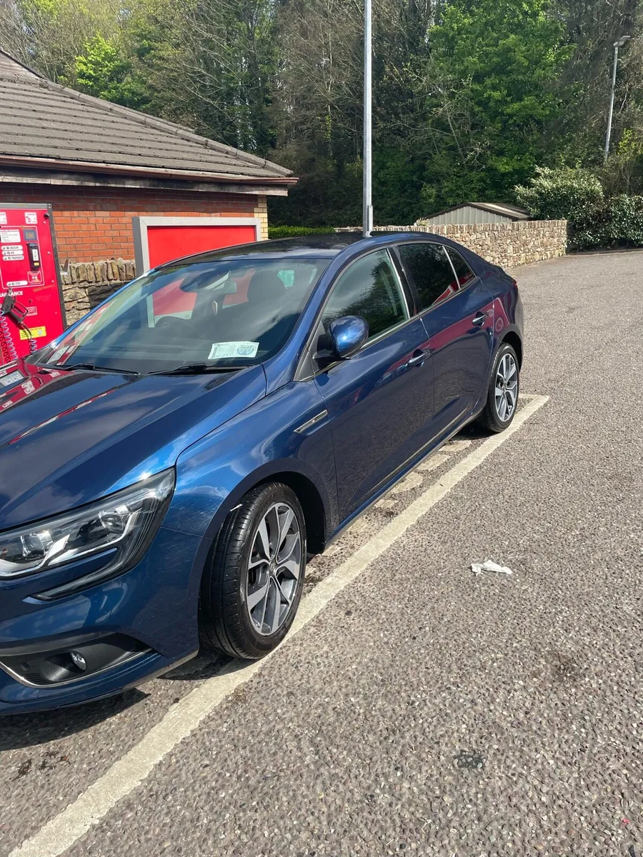 Renault Megane low kms - Image 3