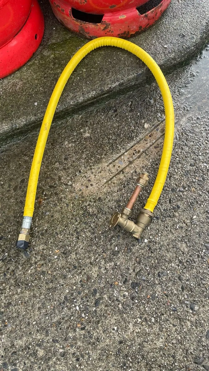 Gas connection - Image 3