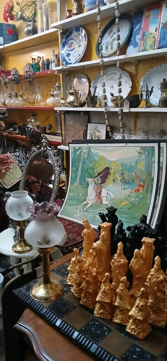 Antique Retro collectible vintage - Image 1