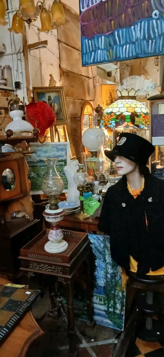 Antique Retro collectible vintage - Image 2