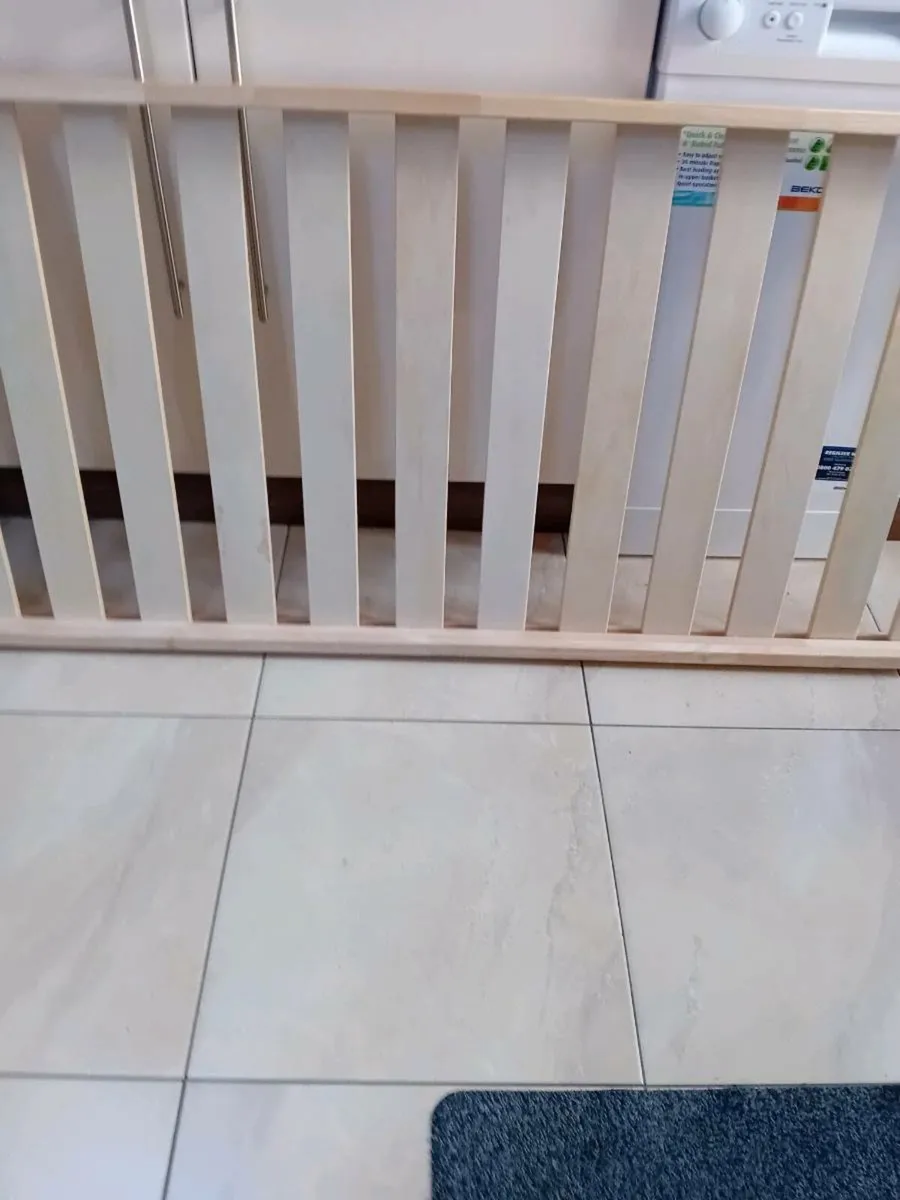 MAMAS & PAPAS COT BED. + MATTRESS - Image 2