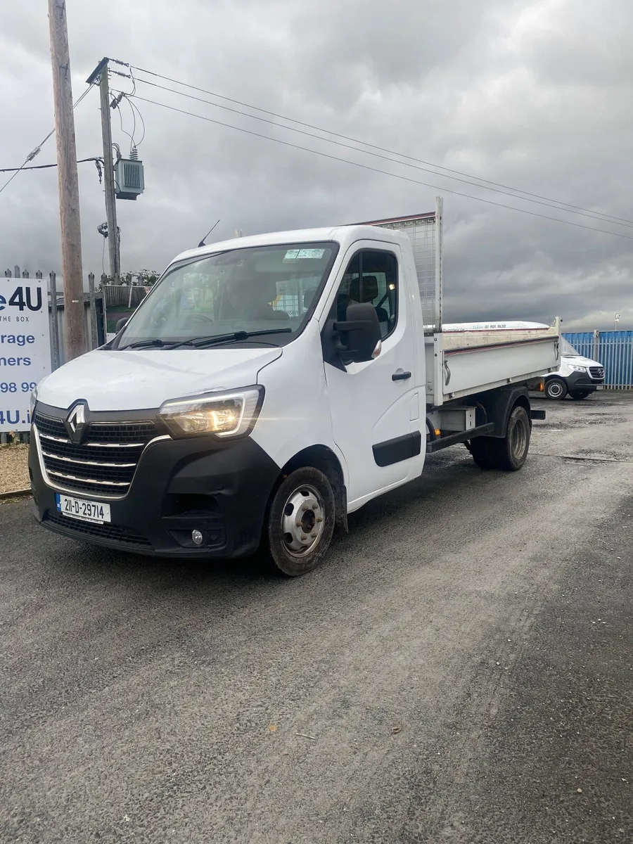 Renault Master 2021 - Image 1