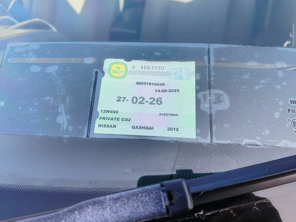 Nissan Qashqai 2012 - Image 2