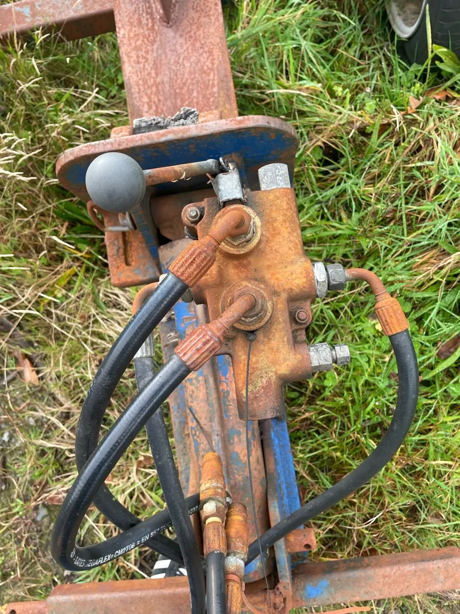 Log Splitter - Image 4