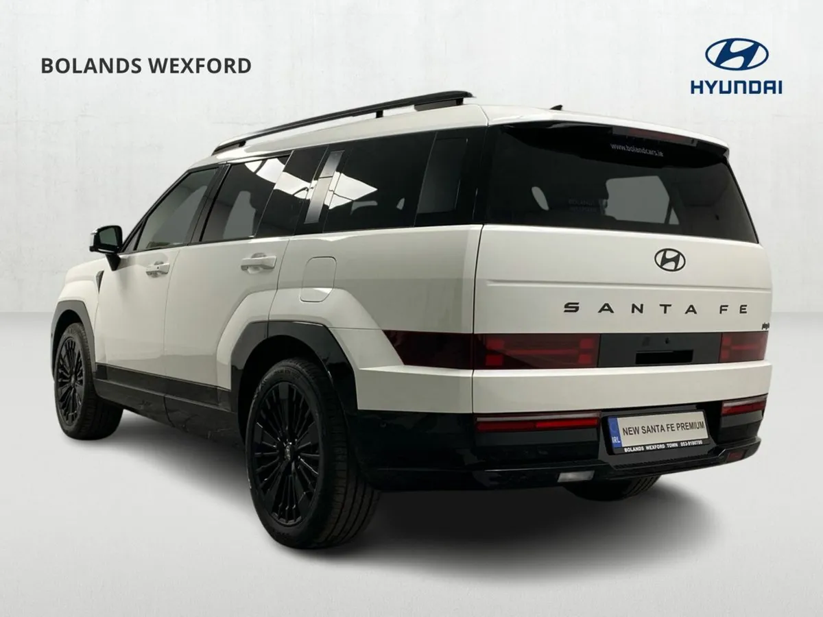 Hyundai Santa Fe SF Premium Calligraphy Creamy Whi - Image 4