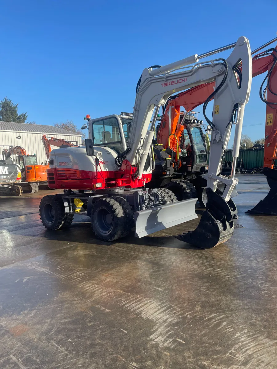 Takeuchi tb295 - Image 1