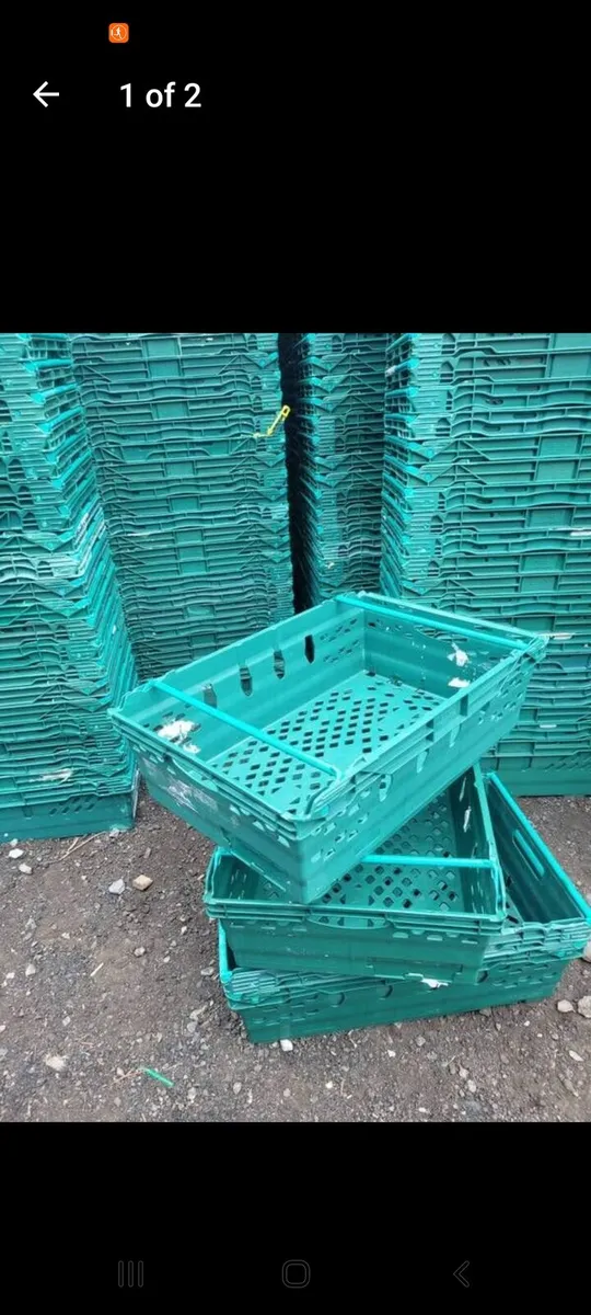 Storage stacking crates 1E EACH OFgreat condition - Image 1