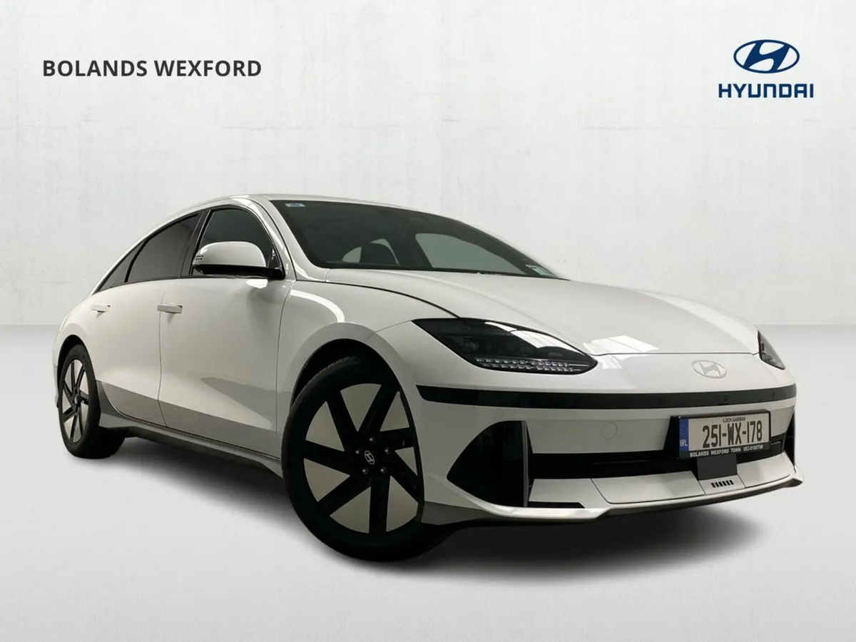 Hyundai IONIQ 6 Ioniq 6 Signature - Image 1