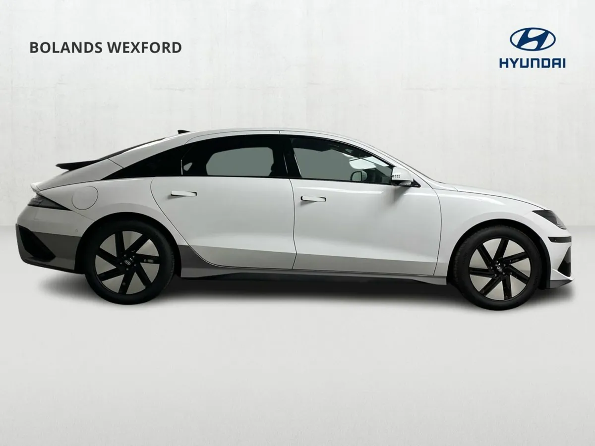 Hyundai IONIQ 6 Ioniq 6 Signature - Image 4