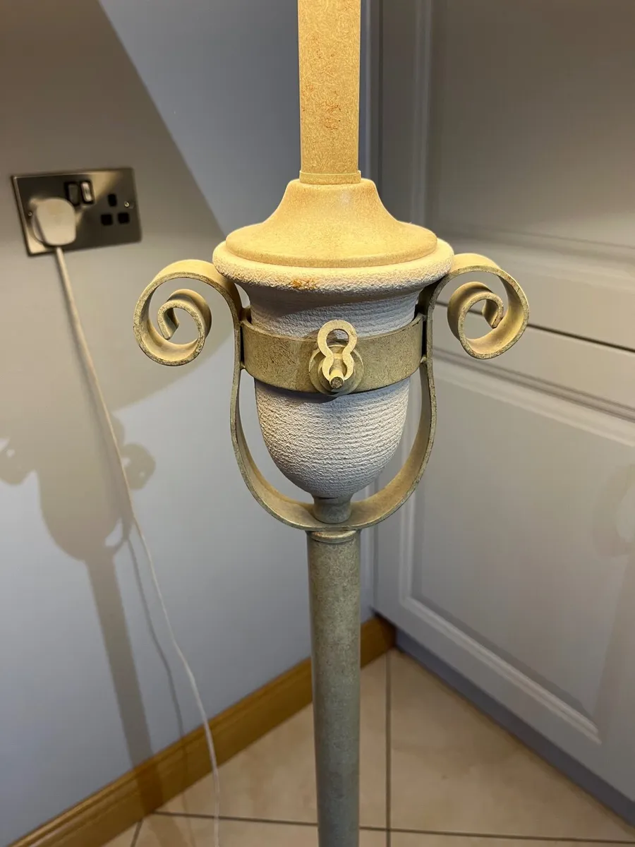 Indoor lamps - Image 1