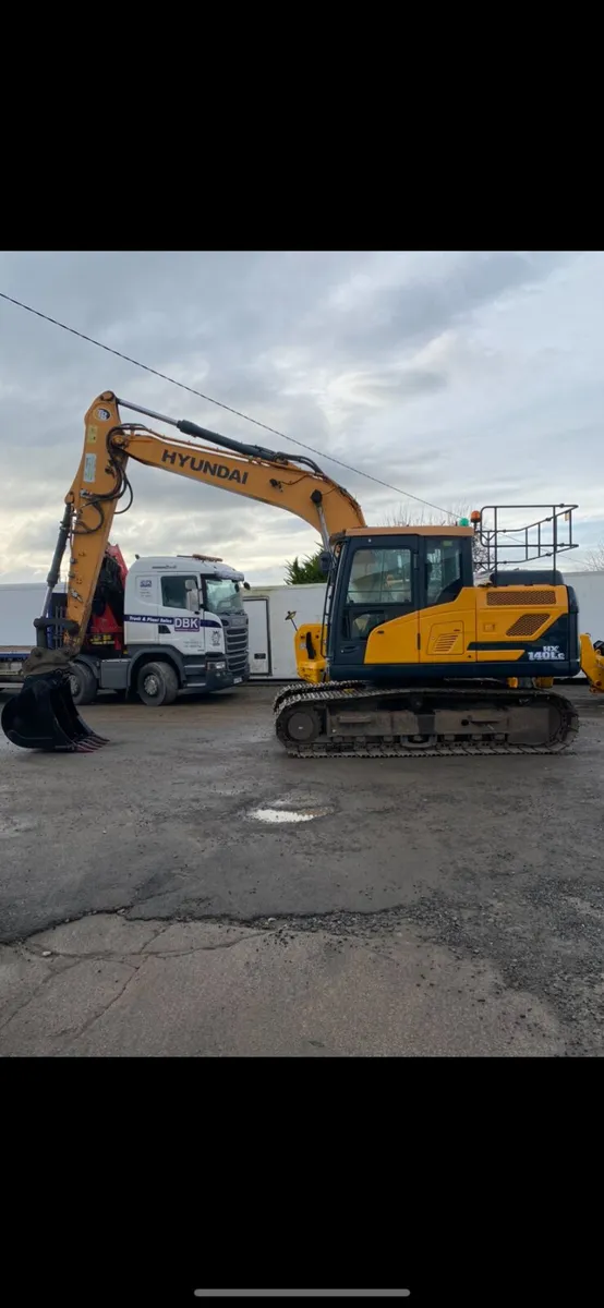 2021 Hyundai HX140LC - Image 1