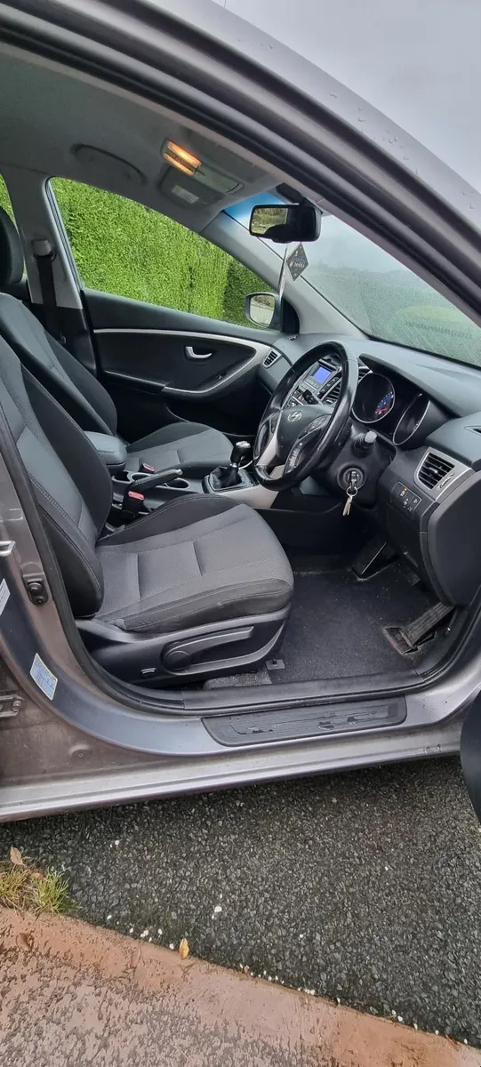 Hyundai i30 2015 SE 1.6 CRDI - Image 3