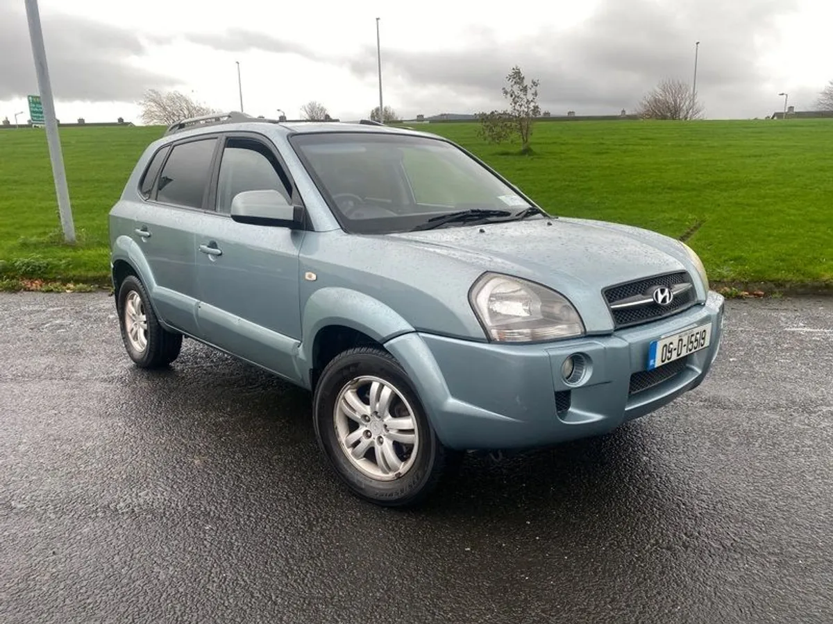 2009 Hyundai Tucson Automatic - Image 1