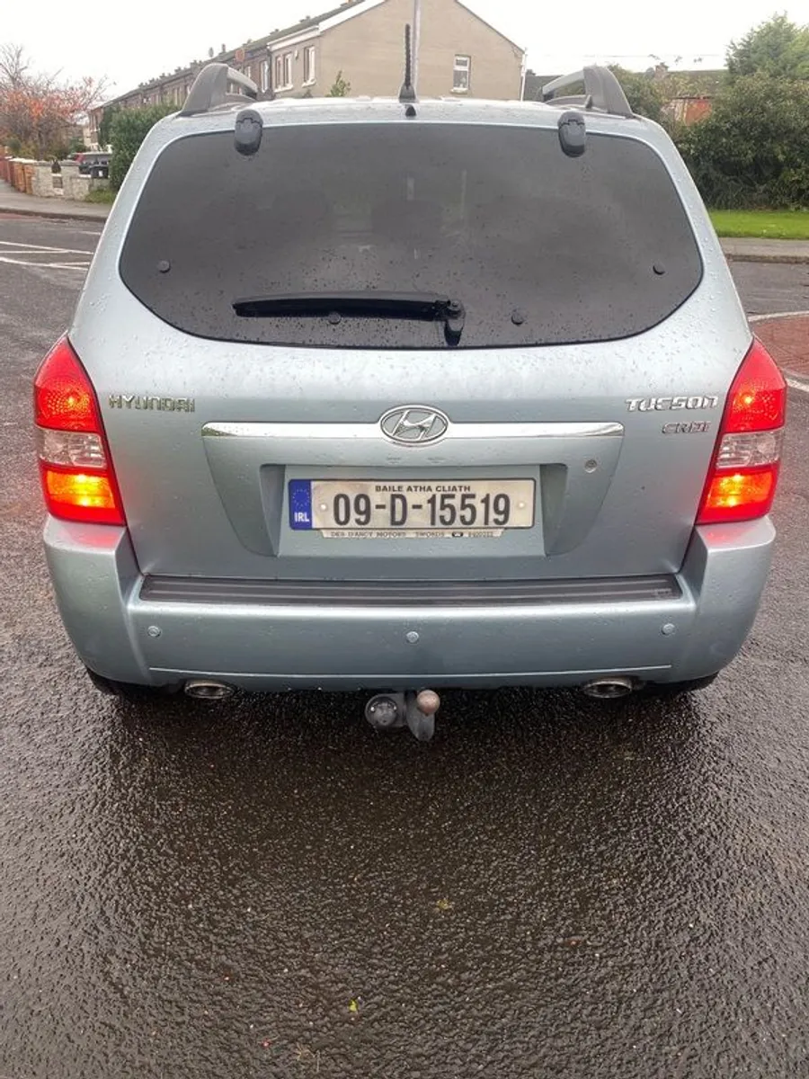 2009 Hyundai Tucson Automatic - Image 3