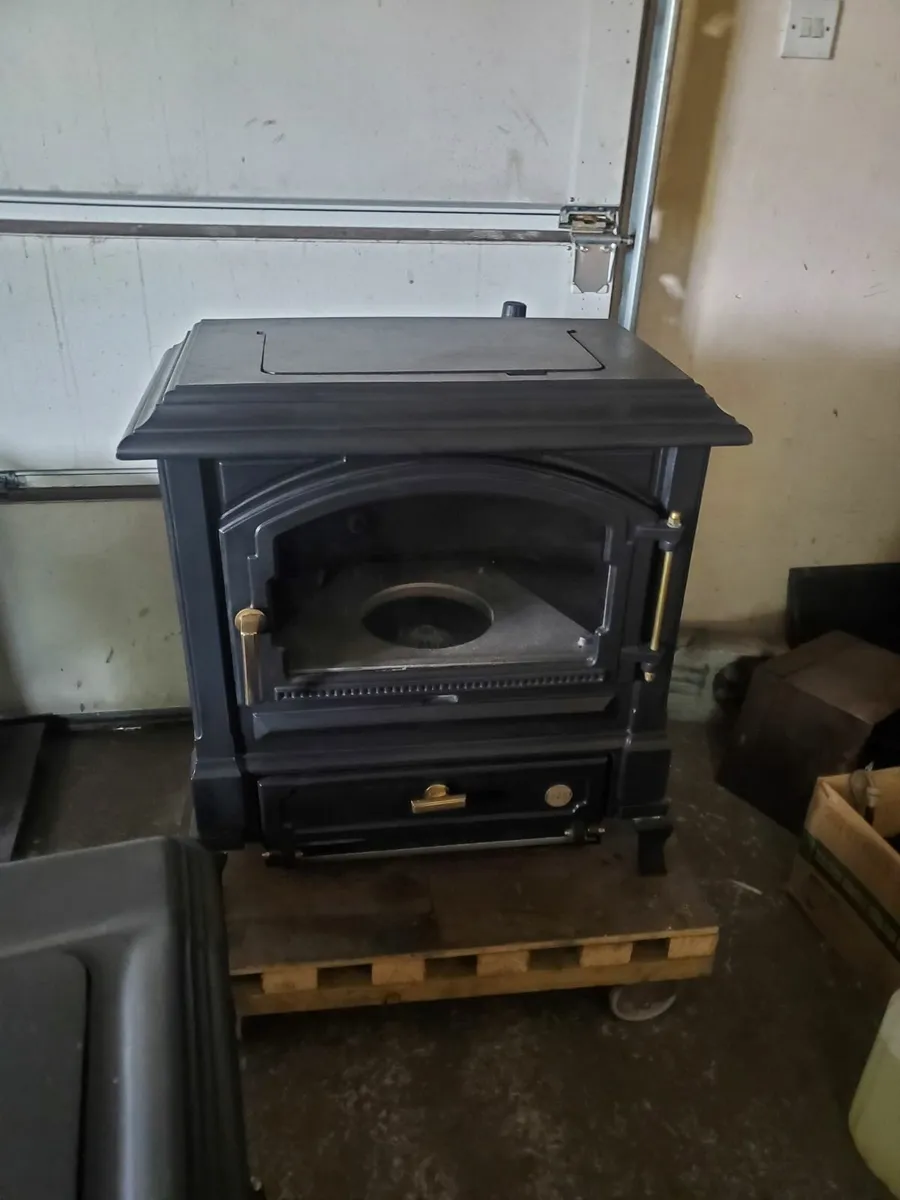 Nestor Martin 9kw oil stove fully refurbished - Image 2