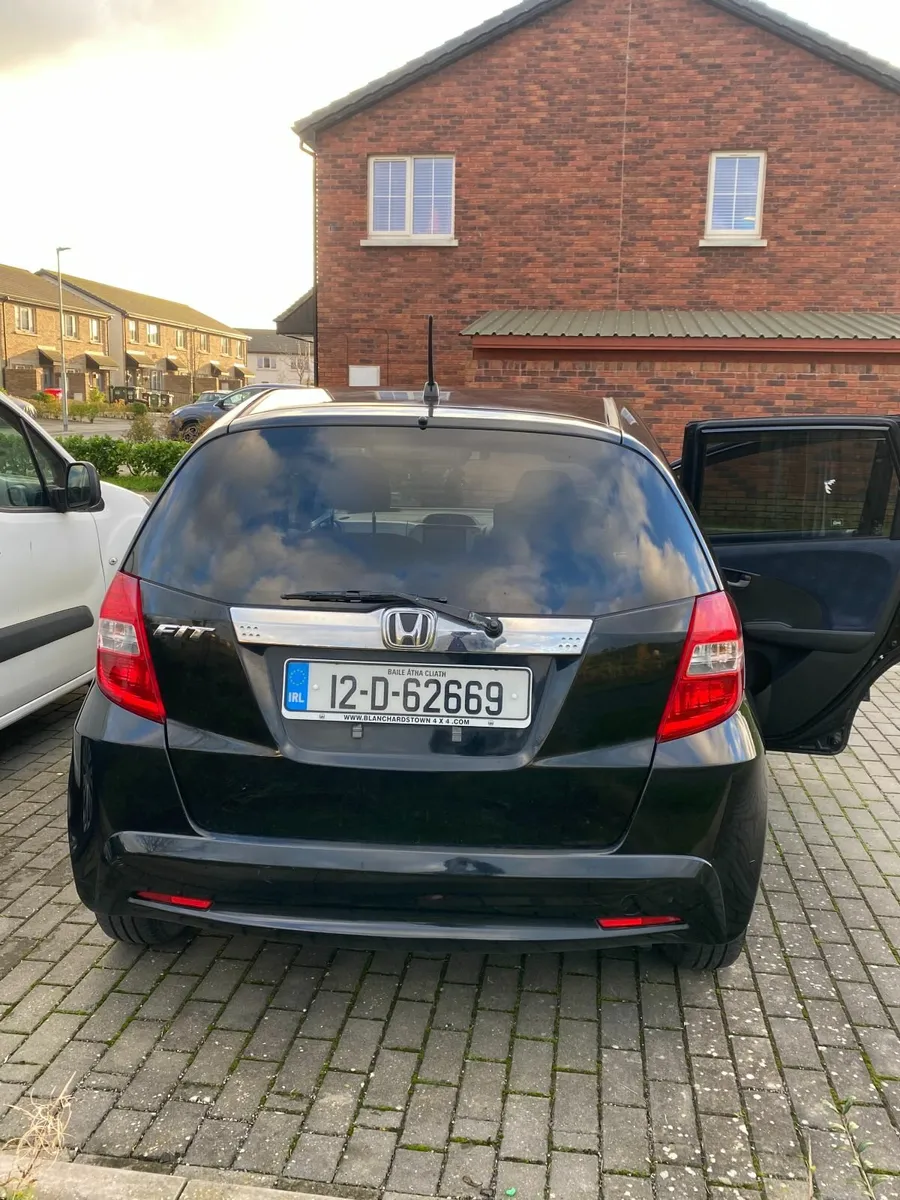 Honda Fit 2012 - Image 4