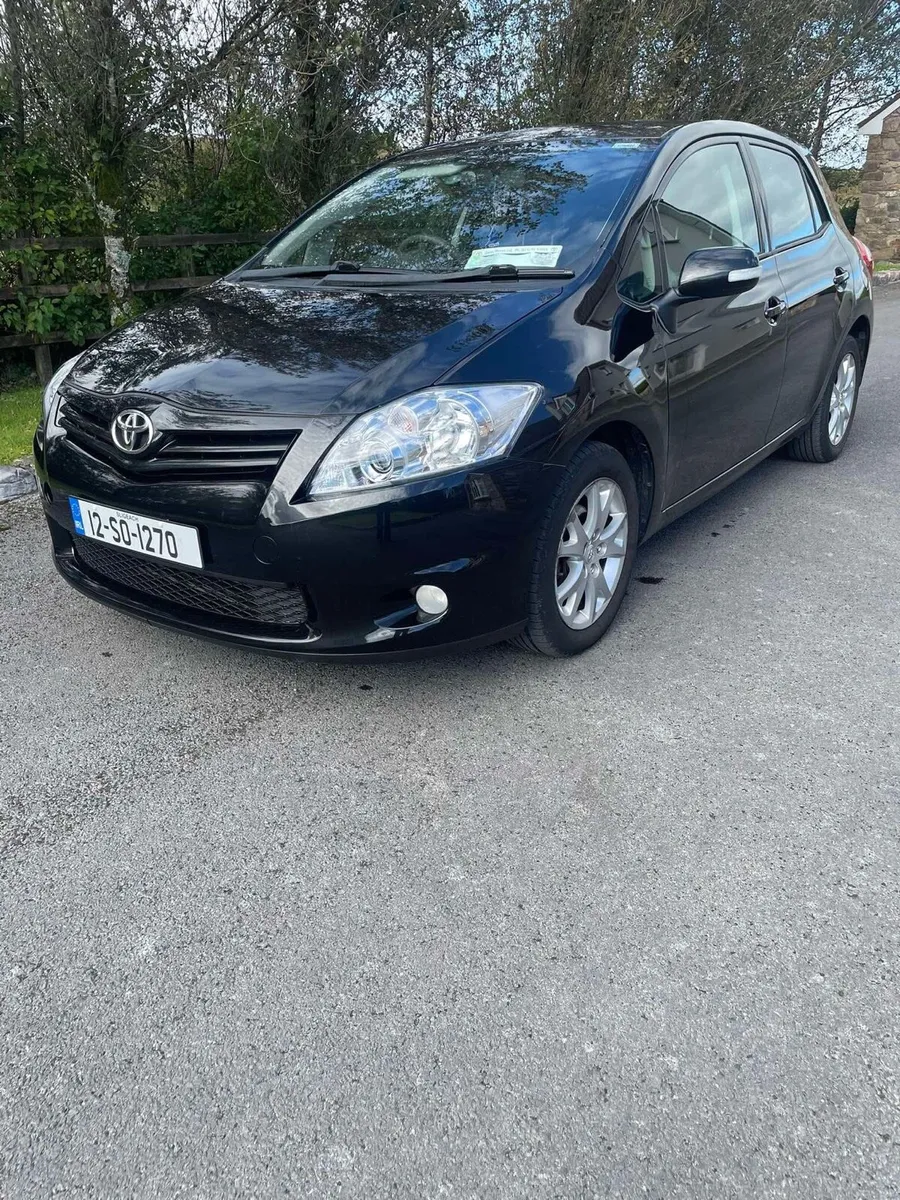 Toyota Auris petrol 2012 - Image 4