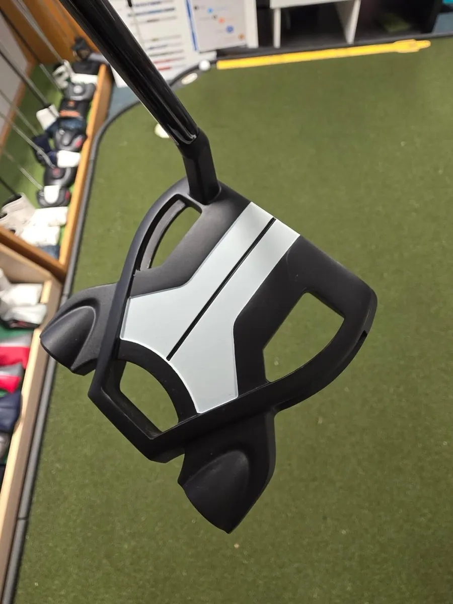 As New Taylormade Spider Tour Putter - Image 2