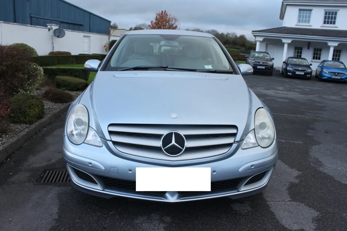 Mercedes-Benz R320 CDI  LWB  MPV  4MATIC,  2008 - Image 1