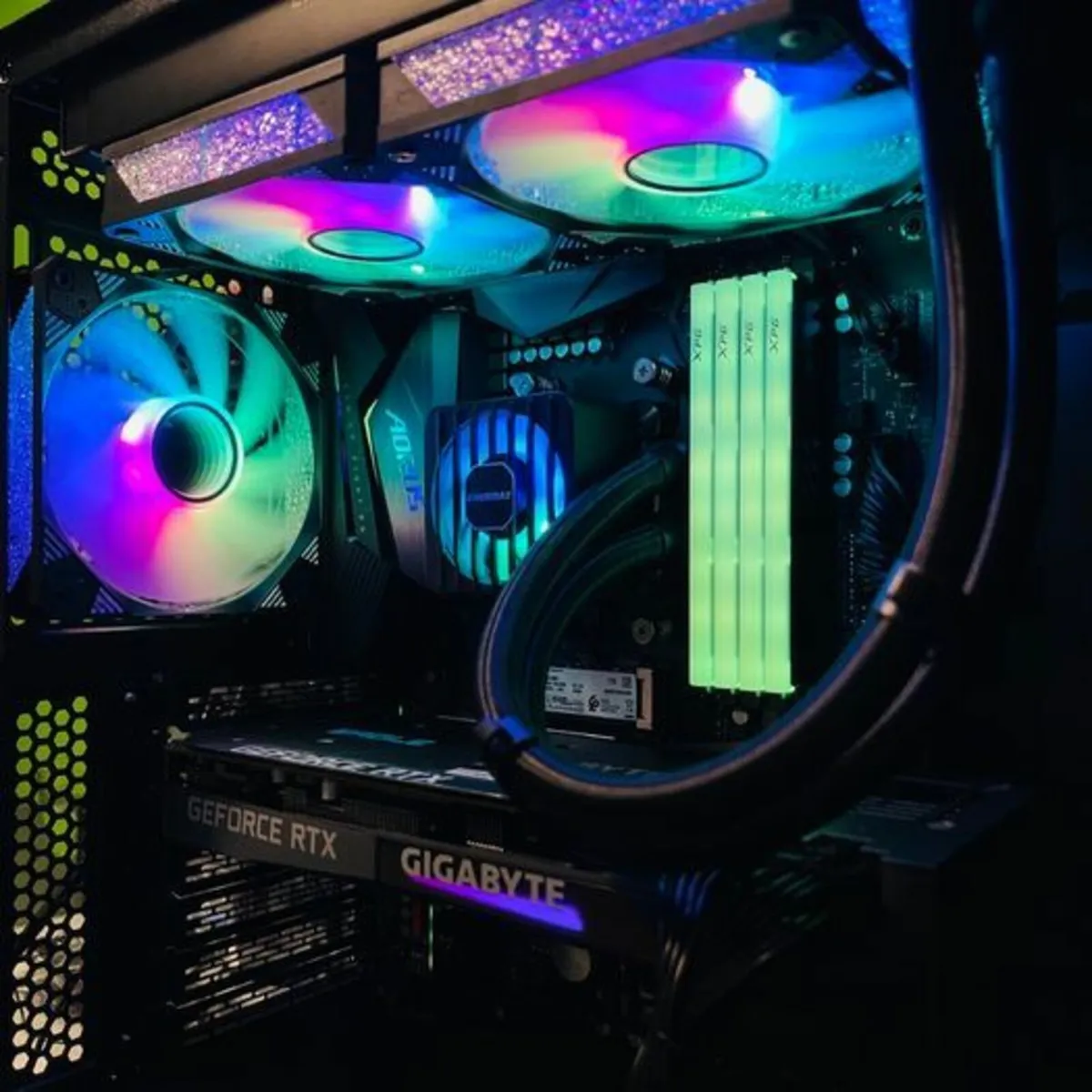 PC Ryzen 7 5800X3D, RTX 3070 8GB, 32GB RAM - Image 2