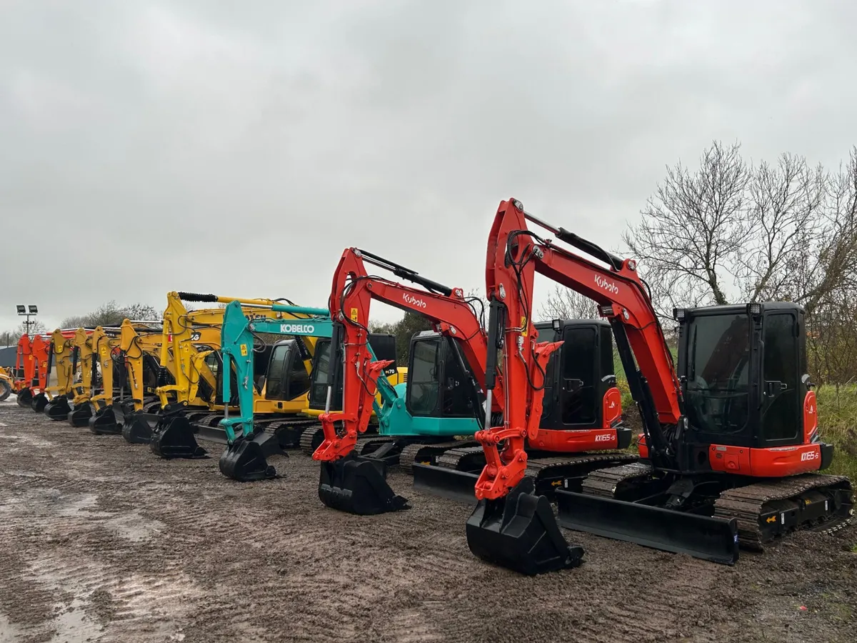 5 - 8 Tonne Diggers - - - Priced To Sell - Image 1