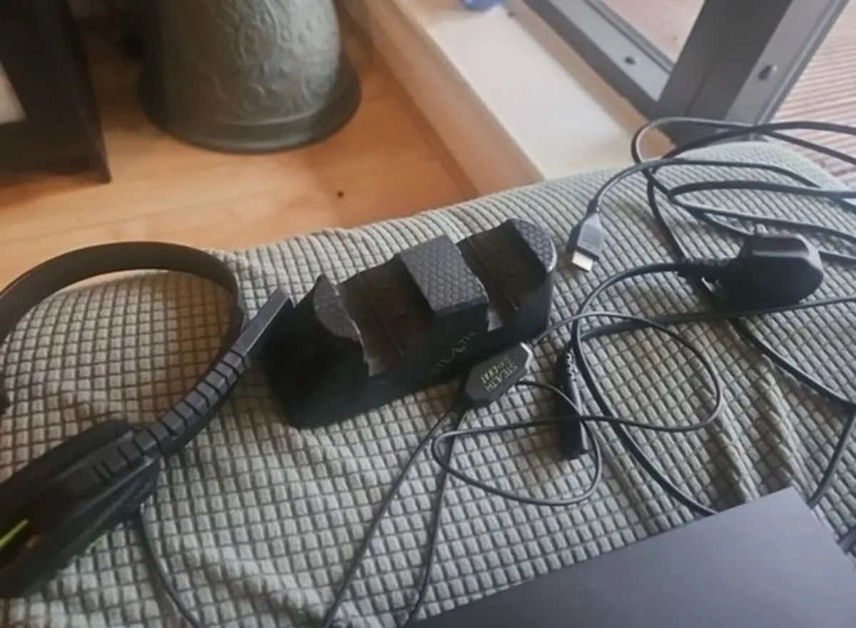 Xbox one X - Image 3