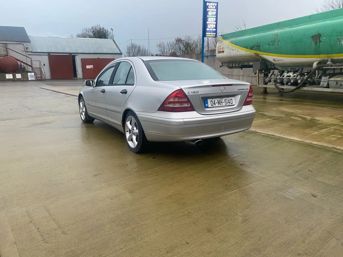 Mercedes c180 kompressor sport - Image 4