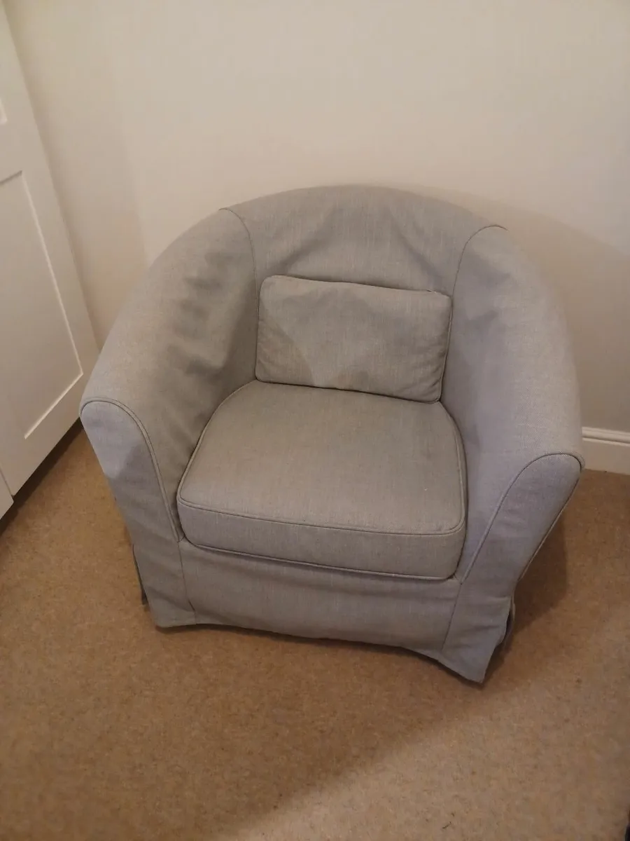 Grey armchair - Image 2