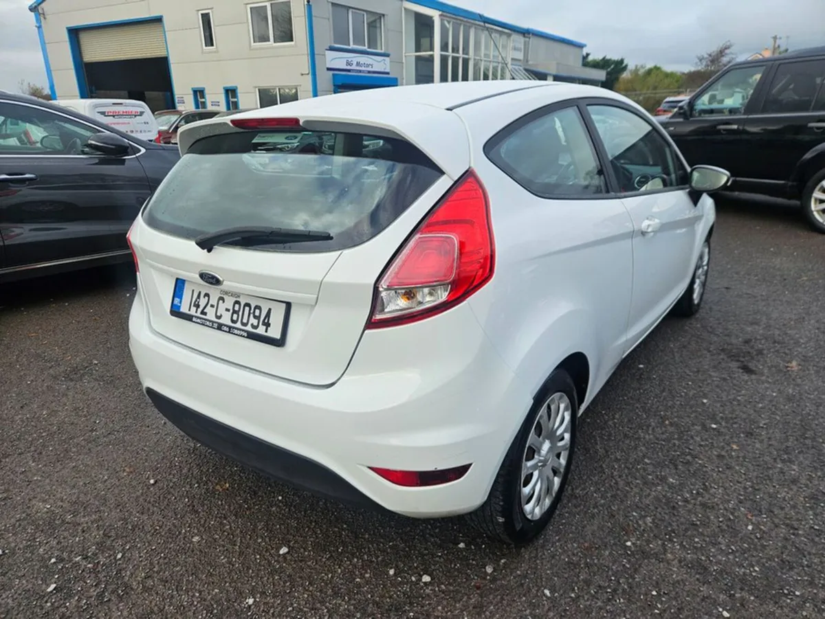 Ford Fiesta 1.25 Style 60BHP 3DR - Image 4
