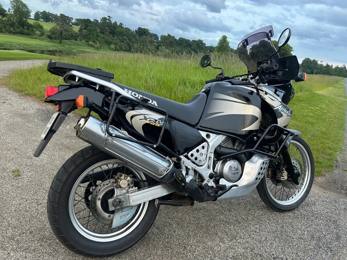 HONDA AFRICA TWIN RD07 - Image 3