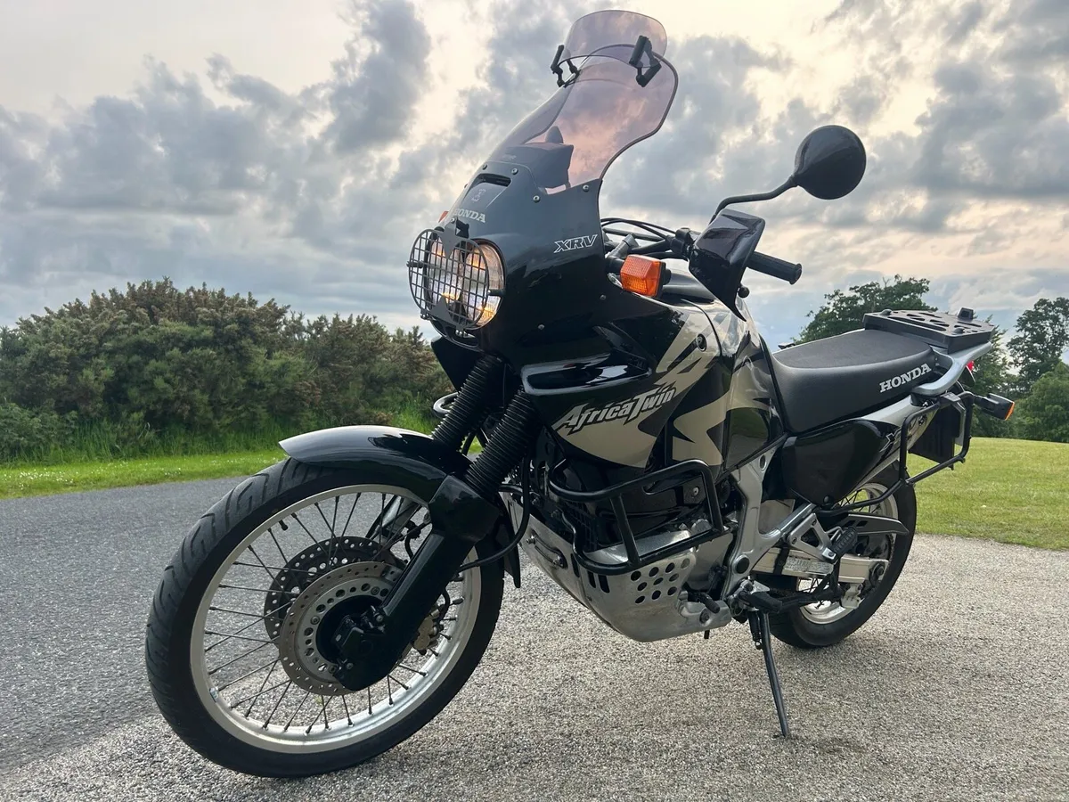 HONDA AFRICA TWIN RD07 - Image 4