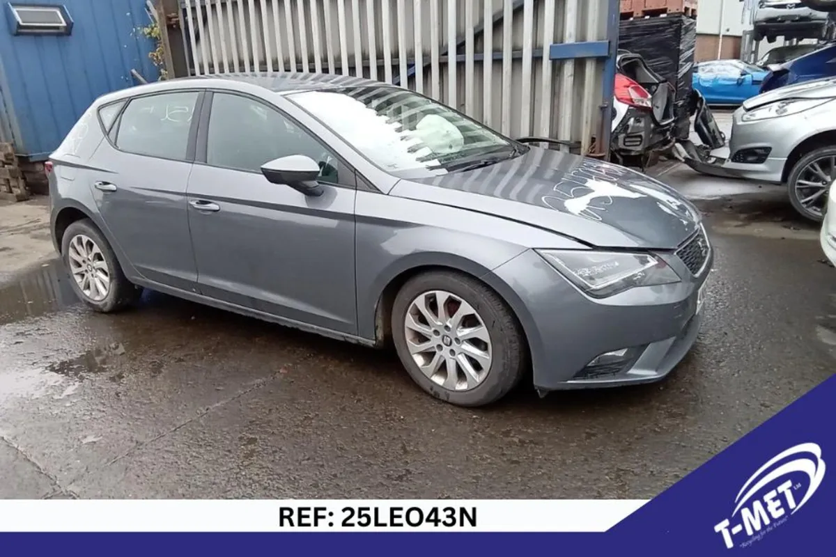 2015 SEAT LEON BREAKING FOR PARTS - Image 3