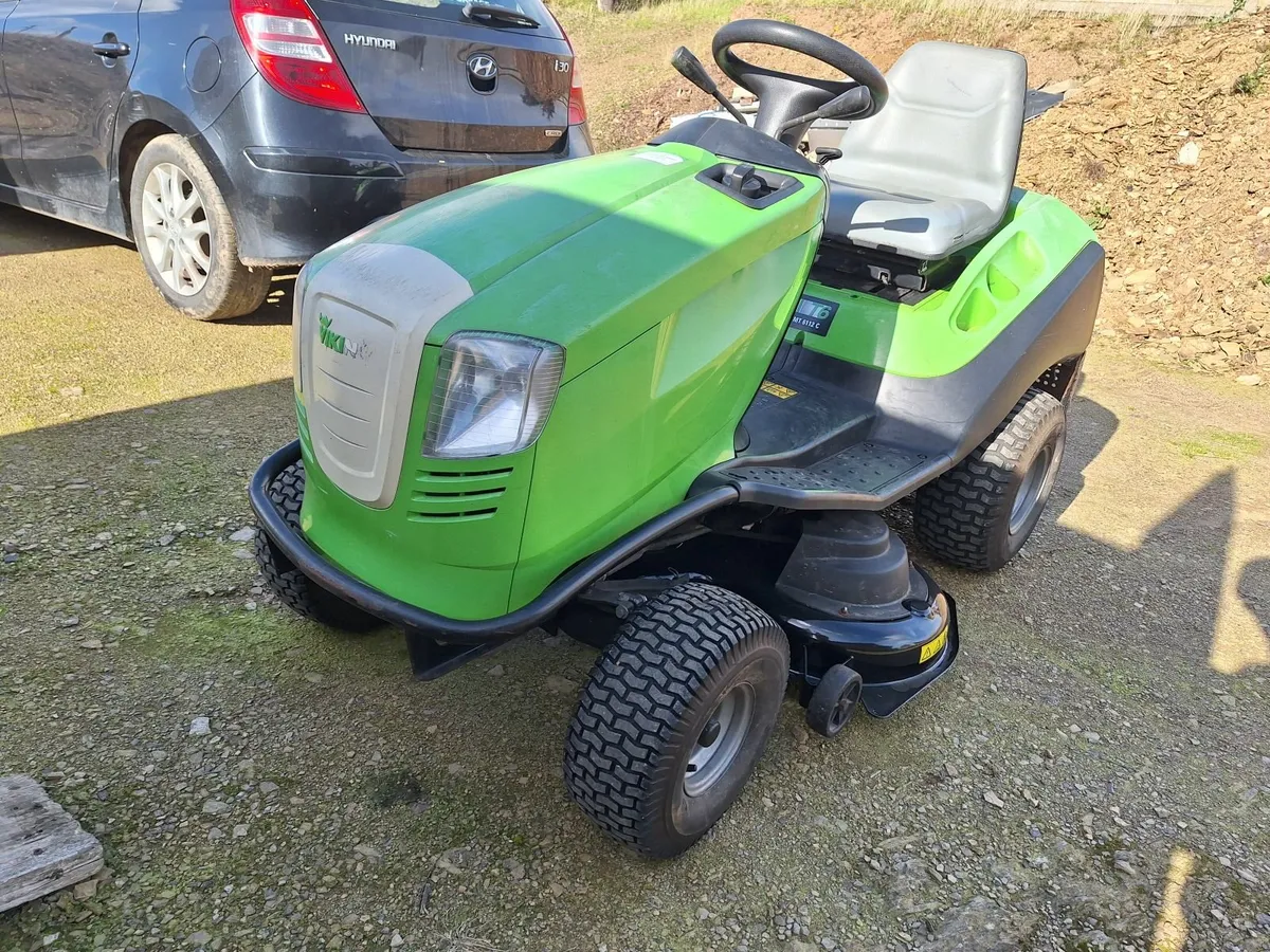 Viking Ride-on mower  MT-6112 - Image 1