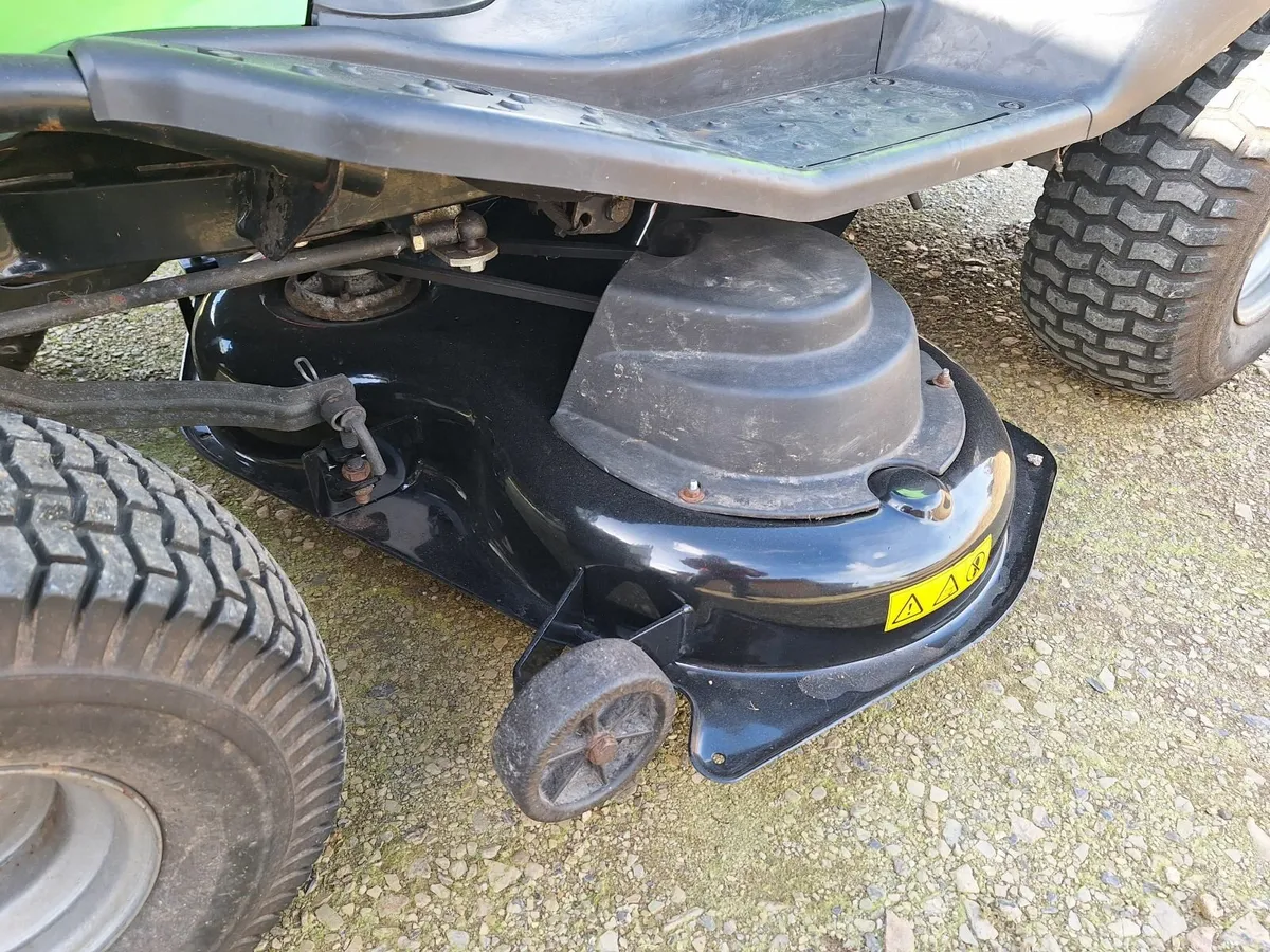 Viking Ride-on mower  MT-6112 - Image 2