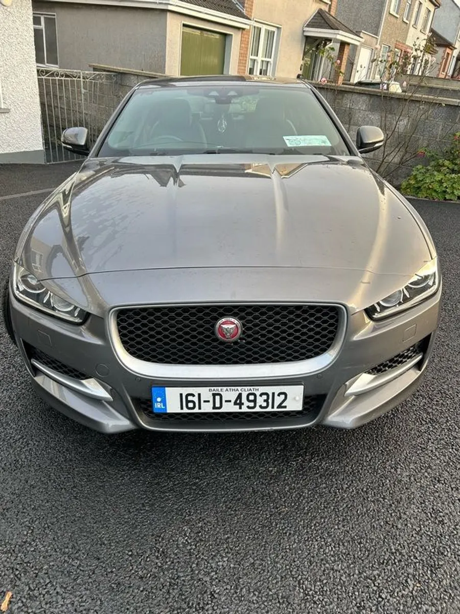 2016 Jaguar XE Sport - Image 3