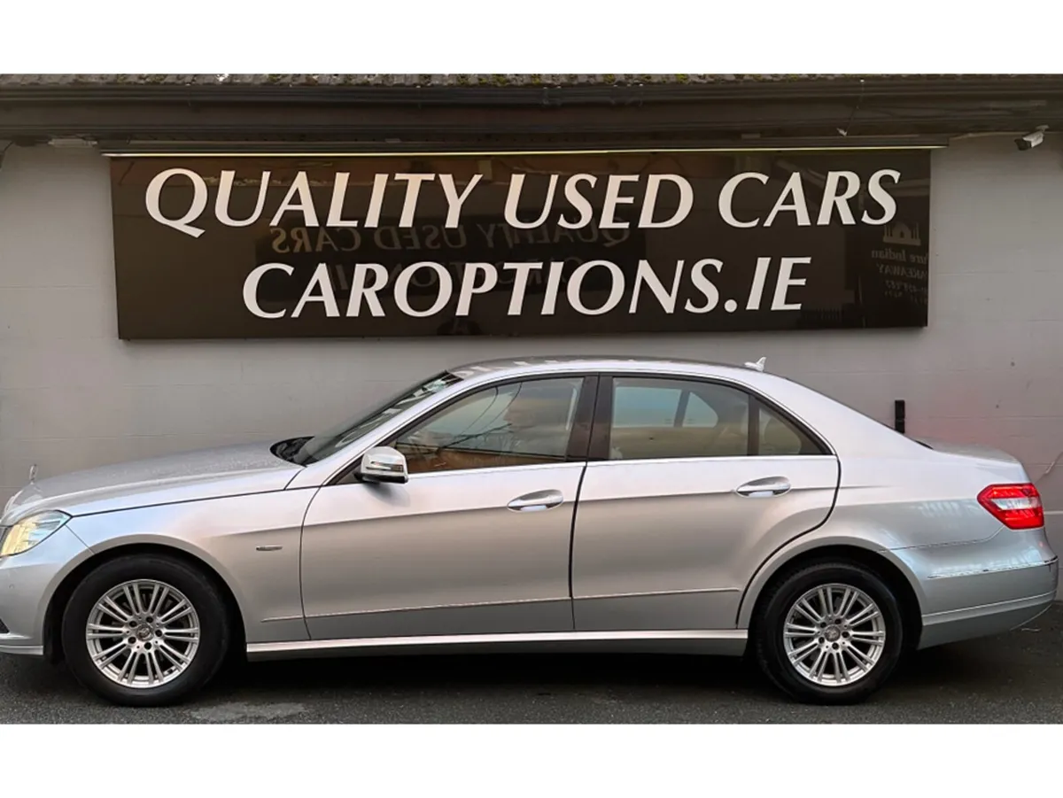 Mercedes-Benz E-Class 200 CDI BLUE EFFICIENCY ELEG - Image 2