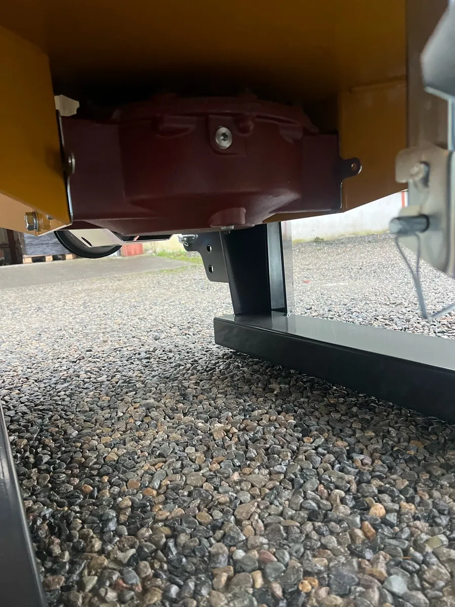 NEW MAMMUT PAN CEMENT MIXERS - Image 2