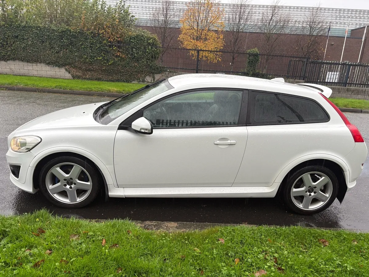 Volvo c30 brand new NCT full history - Image 4