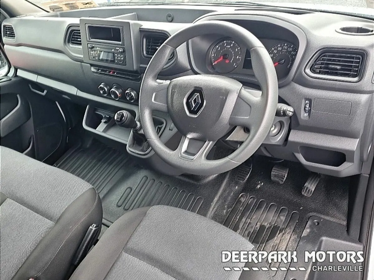 Renault Master LWB 135BHP - Image 4