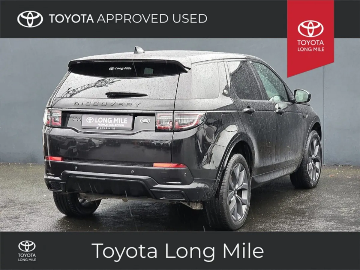 Land Rover Discovery Sport R-Dynamic SE Black Edit - Image 3