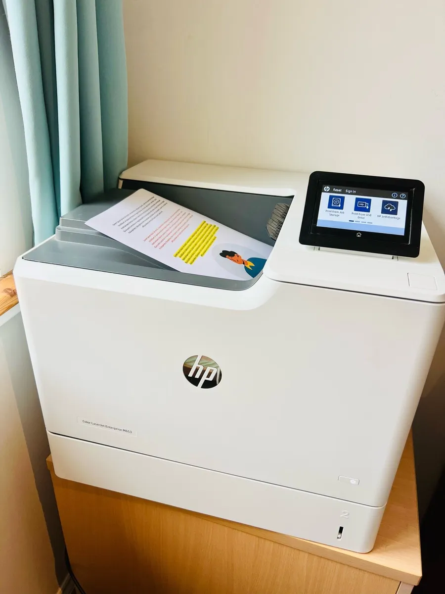 HP Laserjet Colour Printer - Image 1
