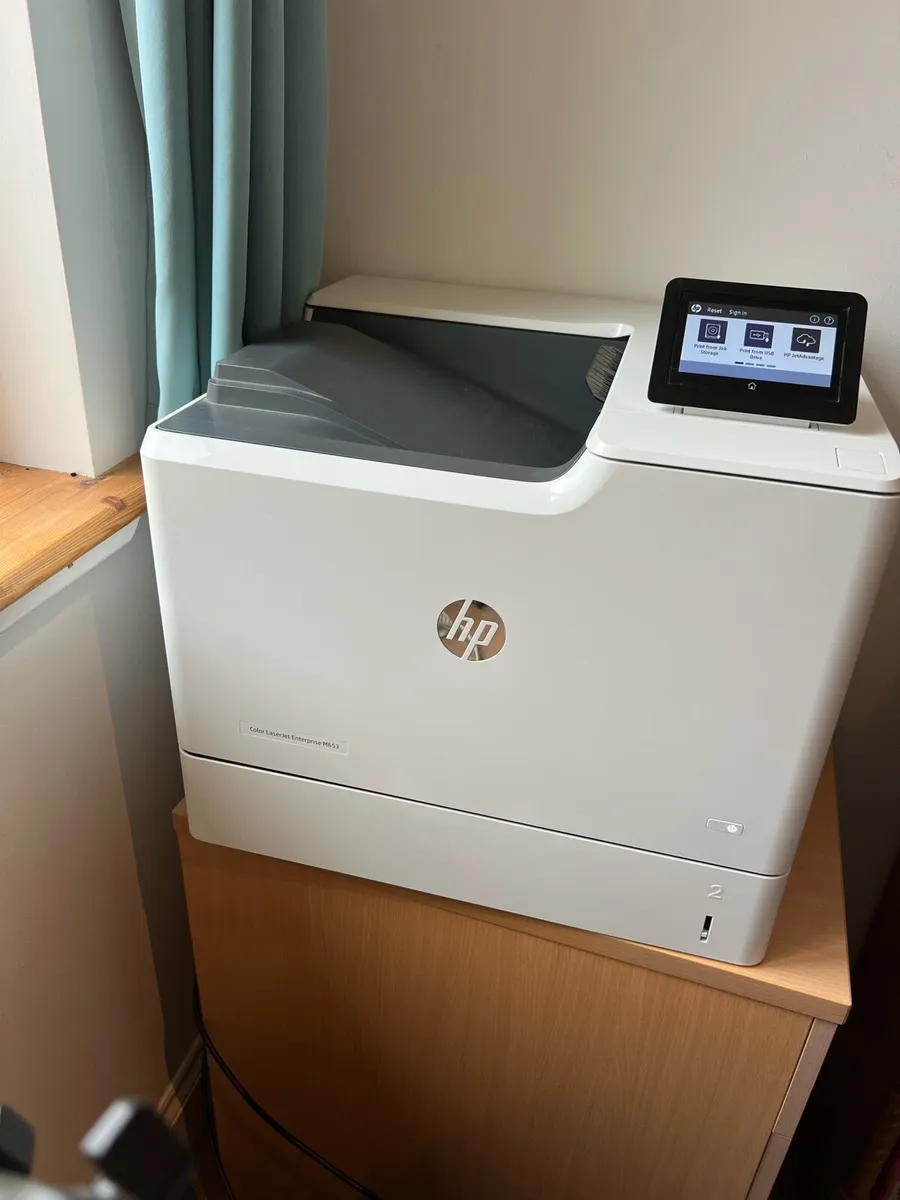 HP Laserjet Colour Printer - Image 2