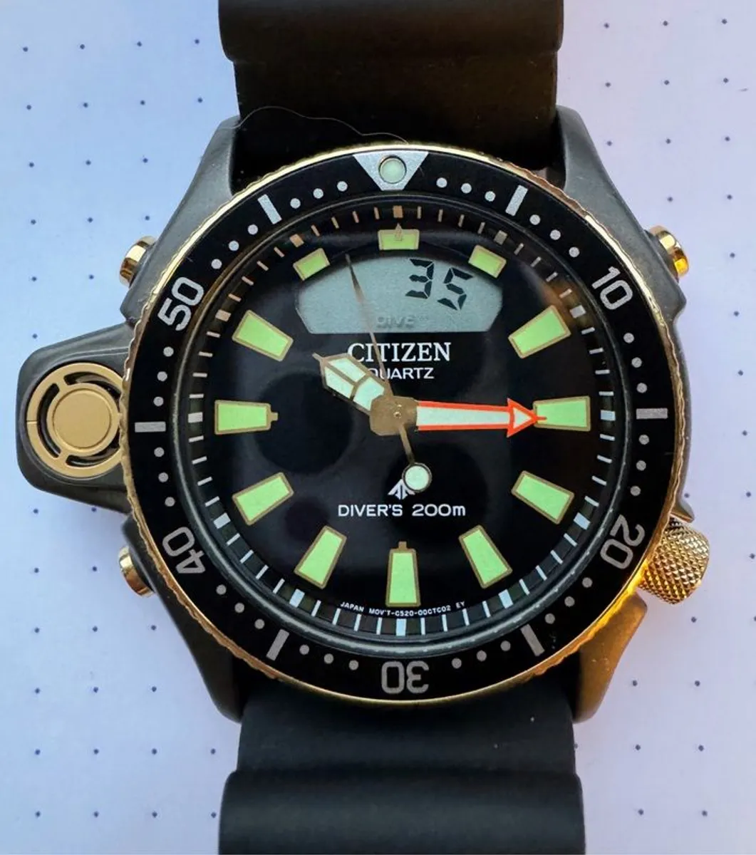 Citizen 40th Anniversary Aqualand Dive Watch - Image 2