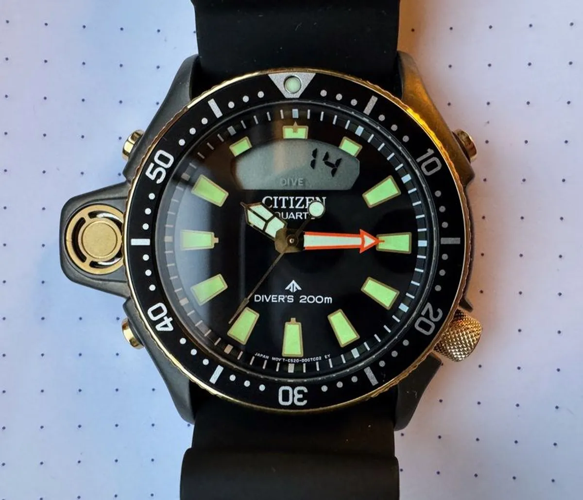 Citizen 40th Anniversary Aqualand Dive Watch - Image 4