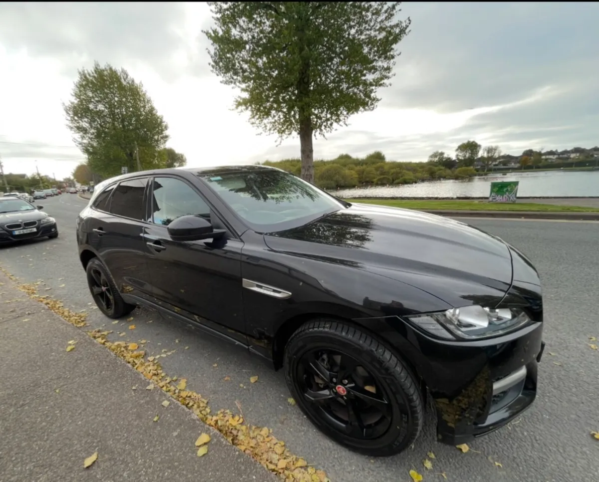 2017 Jaguar F-Pace New engine has only 58000km - Image 1