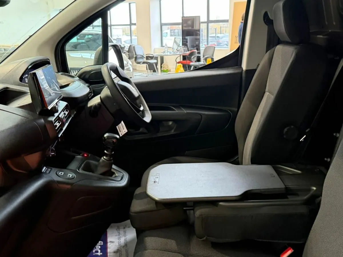 Peugeot Partner BLUEHDI PROFESSIONAL L1 - Image 4