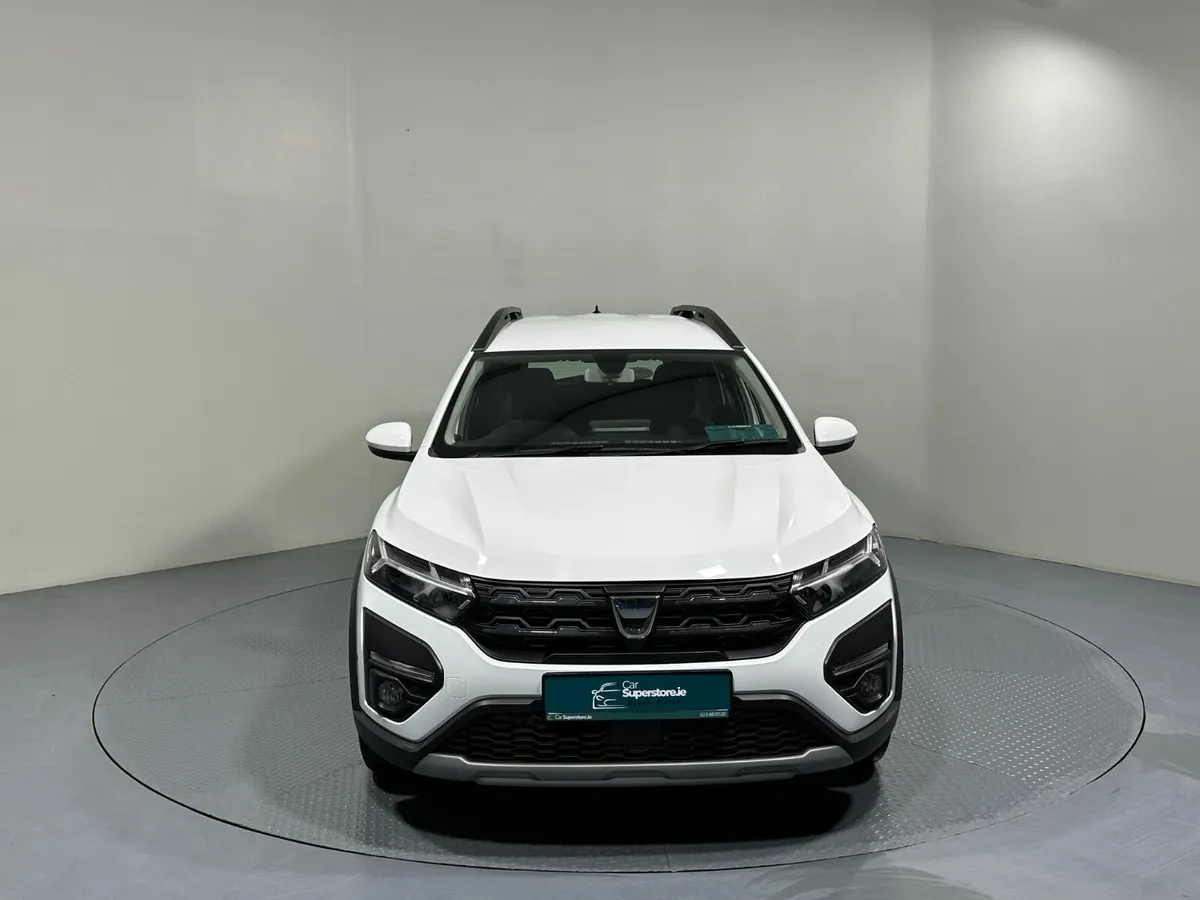 Dacia Jogger Comfort Petrol 7 Seater 1.0 221 - Image 2